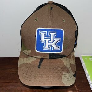 Camouflage Nike UK Kentucky Wildcats 1Size SnapBack Mesh Trucker Baseball Cap